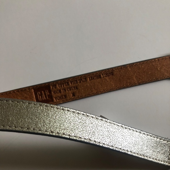 NWT Silver Leather Belt by Gap, MED - Picture 3 of 10
